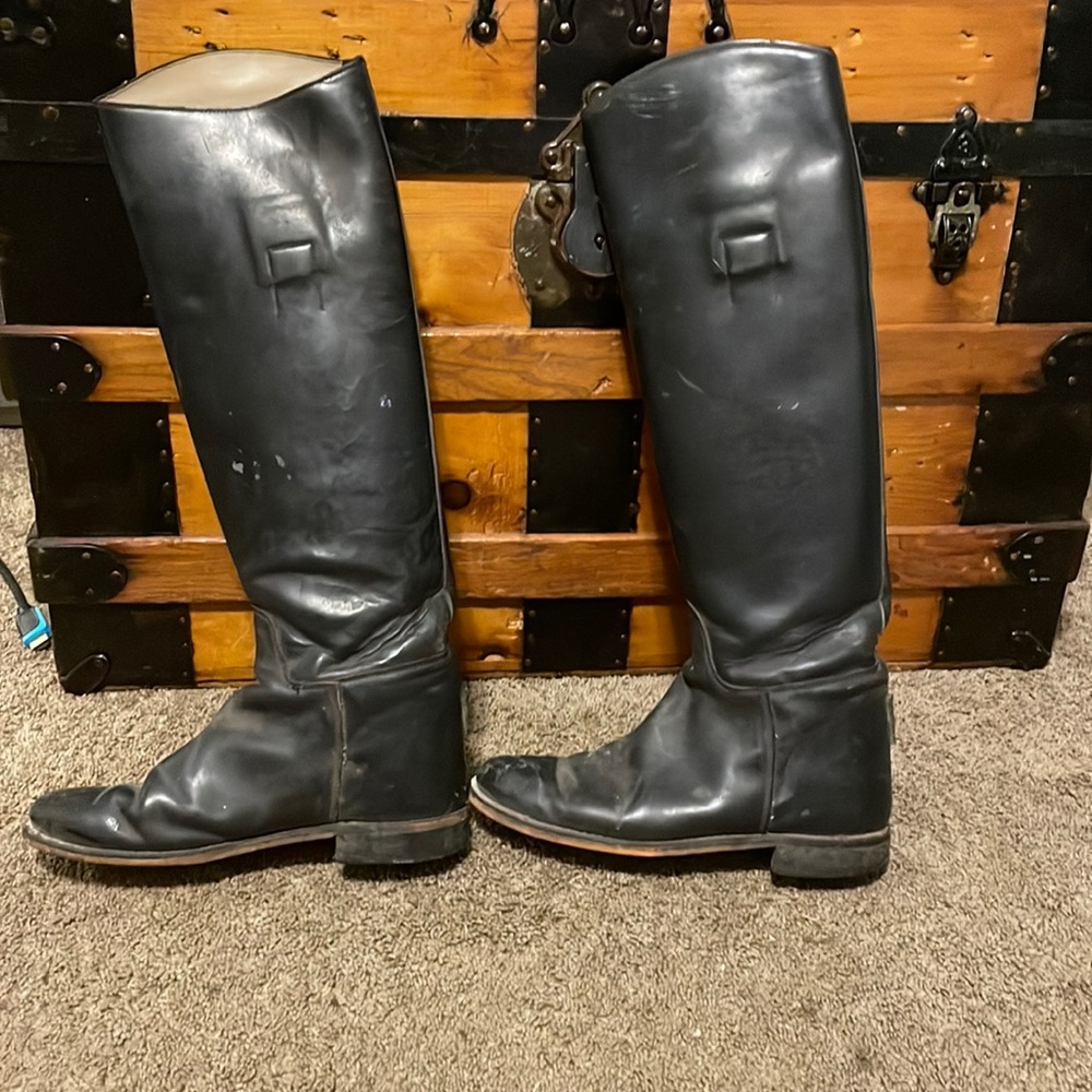 Colt Cromwell Equestrian Leather horseback riding boots. Size 6
